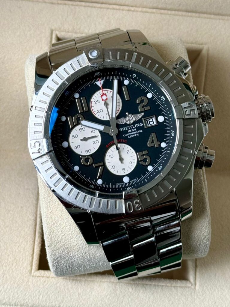 Breitling Super Avenger ref A13370 DR01136